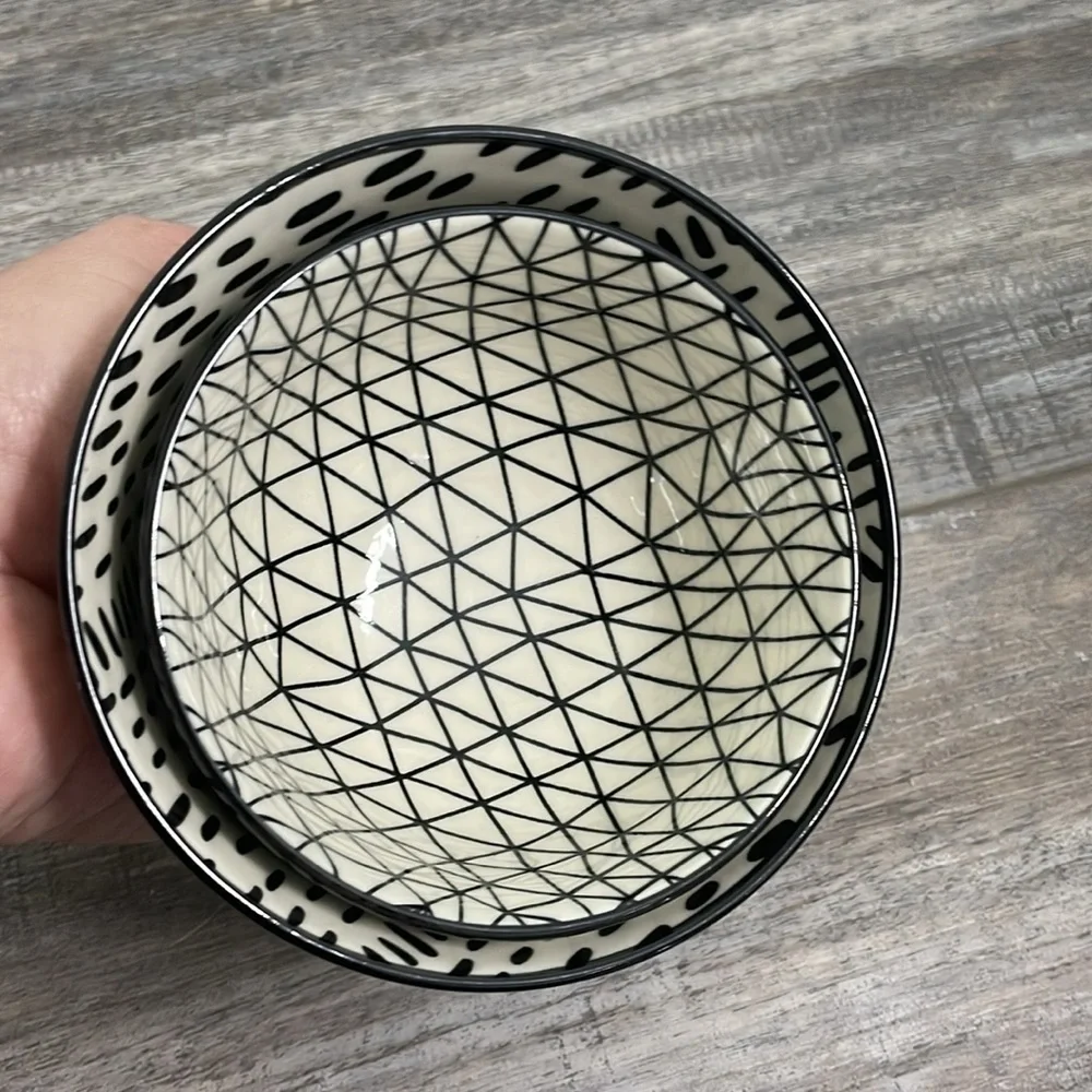 Short Stories nesting bowl set